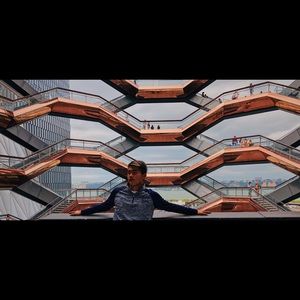 Meet your Posher, Philip